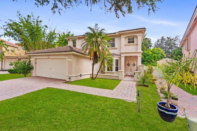 5302 VICTORIA Circle, West Palm Beach, FL 33409