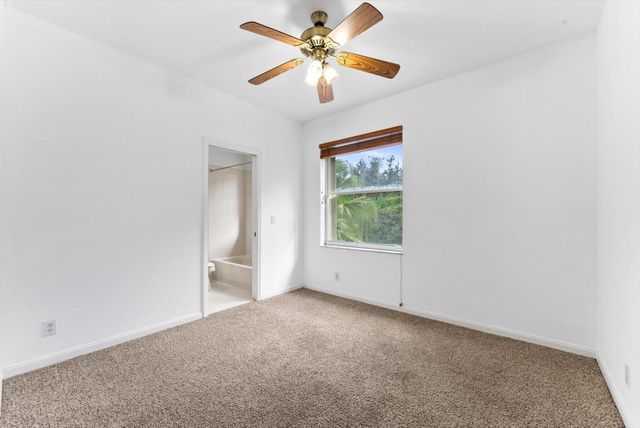 5302 VICTORIA Circle, West Palm Beach, FL 33409