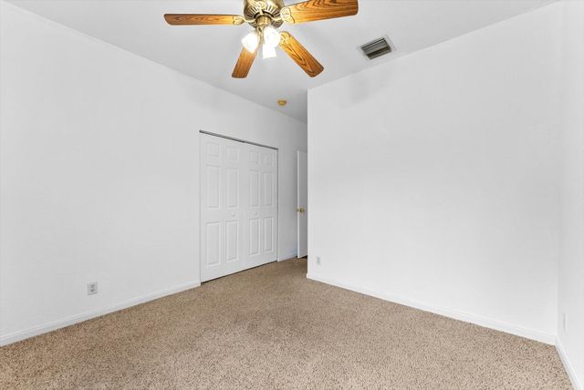 5302 VICTORIA Circle, West Palm Beach, FL 33409