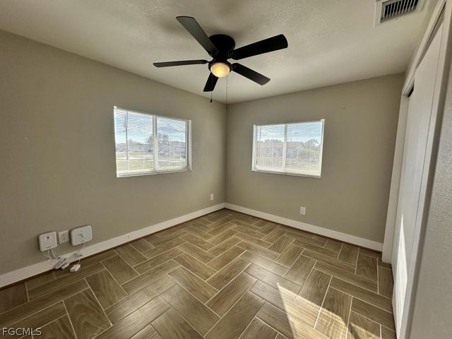 127 Gordon AVE S, Lehigh Acres, FL 33973