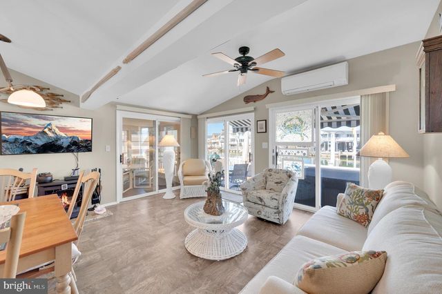264 HERON ROAD, Tuckerton, NJ 08087