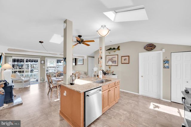 264 HERON ROAD, Tuckerton, NJ 08087