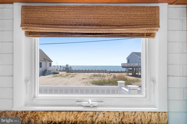 264 HERON ROAD, Tuckerton, NJ 08087
