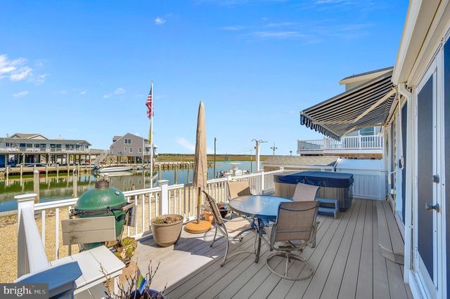 264 HERON ROAD, Tuckerton, NJ 08087