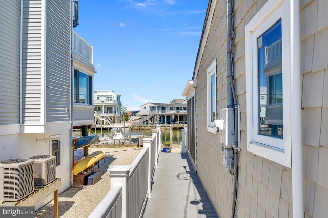264 HERON ROAD, Tuckerton, NJ 08087