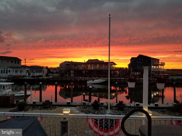 264 HERON ROAD, Tuckerton, NJ 08087