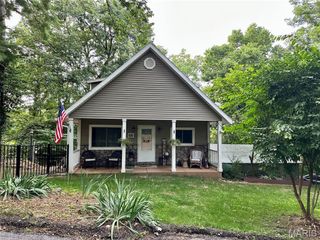 649 Castlecliff Road, Ballwin, MO 63021