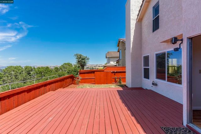 1418 Greenfield Cir, Pinole, CA 94564