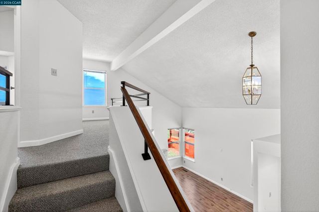 1418 Greenfield Cir, Pinole, CA 94564