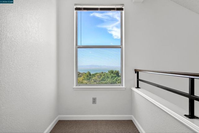 1418 Greenfield Cir, Pinole, CA 94564