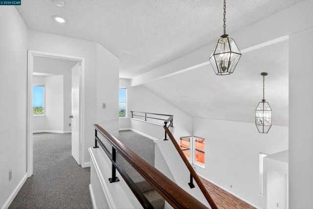 1418 Greenfield Cir, Pinole, CA 94564