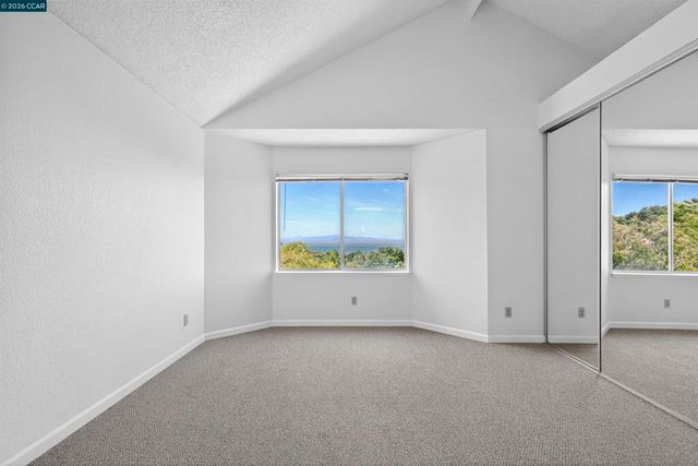 1418 Greenfield Cir, Pinole, CA 94564
