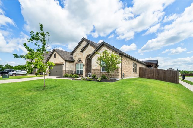 200 Beechcraft Court, Caddo Mills, TX 75135