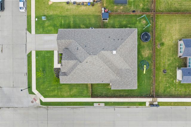 200 Beechcraft Court, Caddo Mills, TX 75135