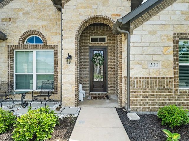 200 Beechcraft Court, Caddo Mills, TX 75135