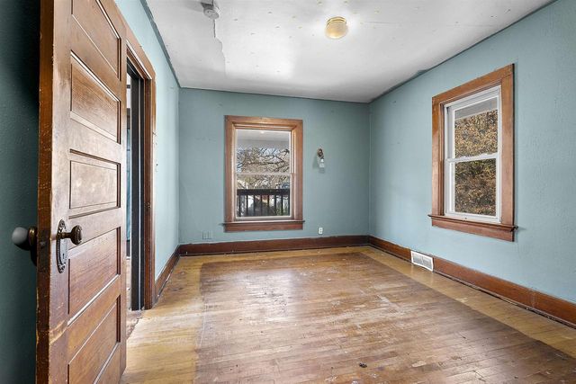 329 S CLAY STREET, Green Bay, WI 54301