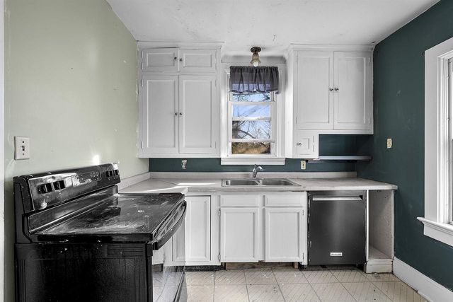 329 S CLAY STREET, Green Bay, WI 54301