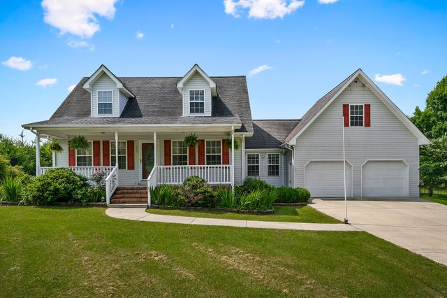 106 Swallows Ln, Cookeville, TN 38506