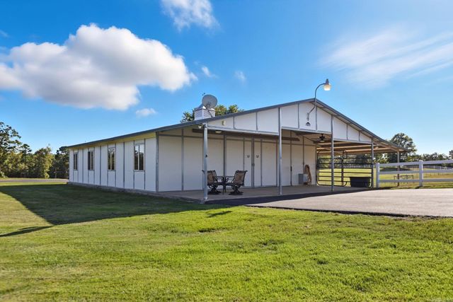 905 Sunshine Rd, Royal, AR 71968