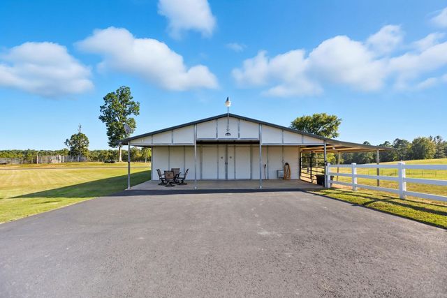 905 Sunshine Rd, Royal, AR 71968