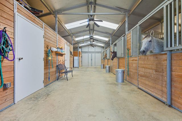 905 Sunshine Rd, Royal, AR 71968