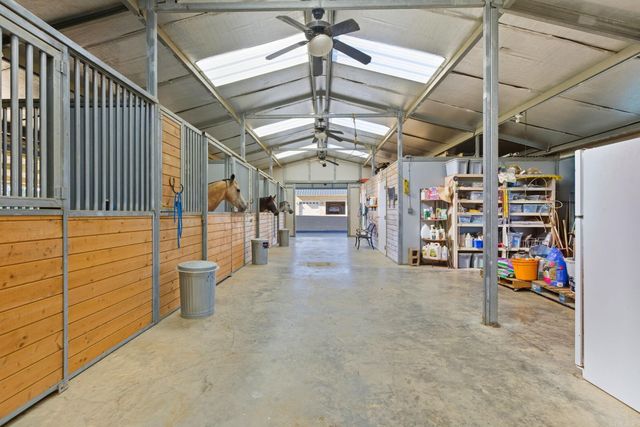 905 Sunshine Rd, Royal, AR 71968