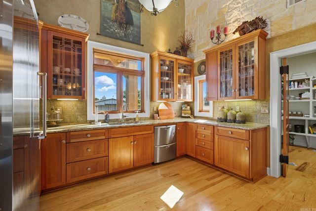 905 Sunshine Rd, Royal, AR 71968