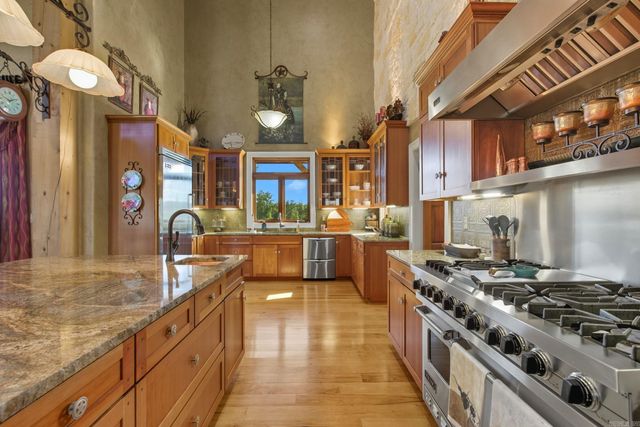 905 Sunshine Rd, Royal, AR 71968