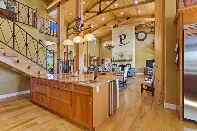 905 Sunshine Rd, Royal, AR 71968