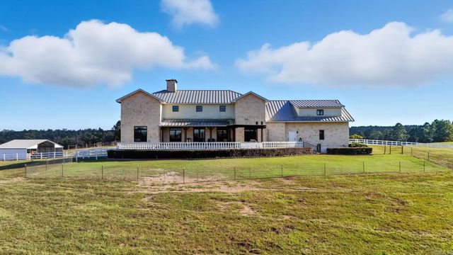 905 Sunshine Rd, Royal, AR 71968