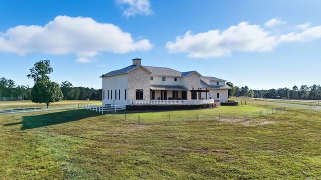 905 Sunshine Rd, Royal, AR 71968