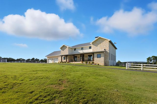 905 Sunshine Rd, Royal, AR 71968