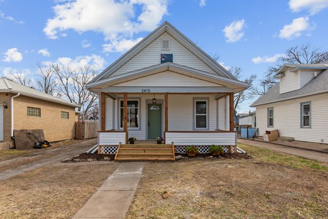 2415 AVENUE F, Council Bluffs, IA 51501