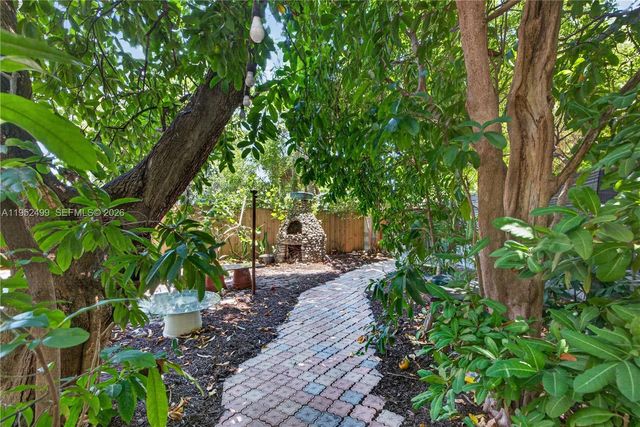 732 NW 43rd Court, Oakland Park, FL 33309