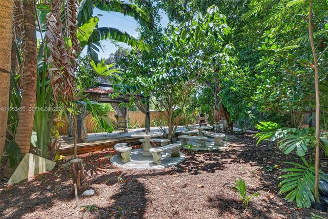 732 NW 43rd Court, Oakland Park, FL 33309