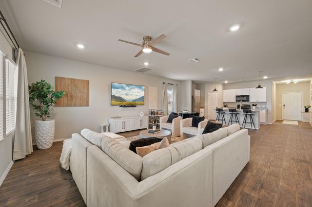 6120 Shanjia DR, Austin, TX 78724