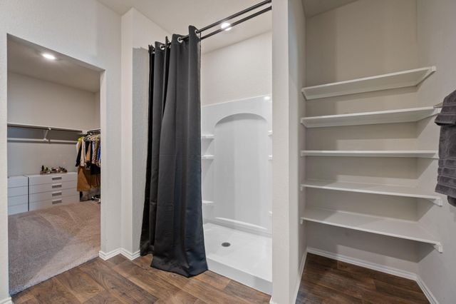 6120 Shanjia DR, Austin, TX 78724