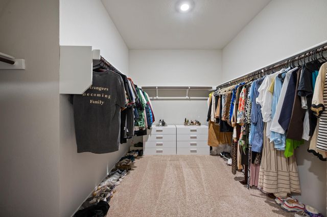 6120 Shanjia DR, Austin, TX 78724