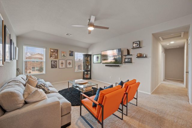 6120 Shanjia DR, Austin, TX 78724