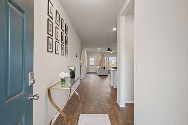 6120 Shanjia DR, Austin, TX 78724