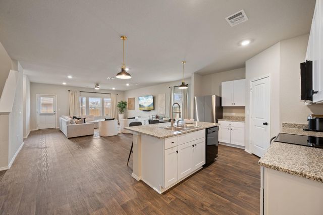 6120 Shanjia DR, Austin, TX 78724