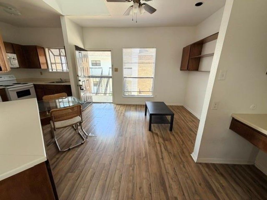 7901 Cambridge Street 97, Houston, TX 77054