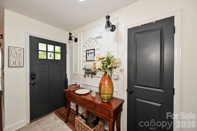 8831 Gamesford Drive 74, Charlotte, NC 28277