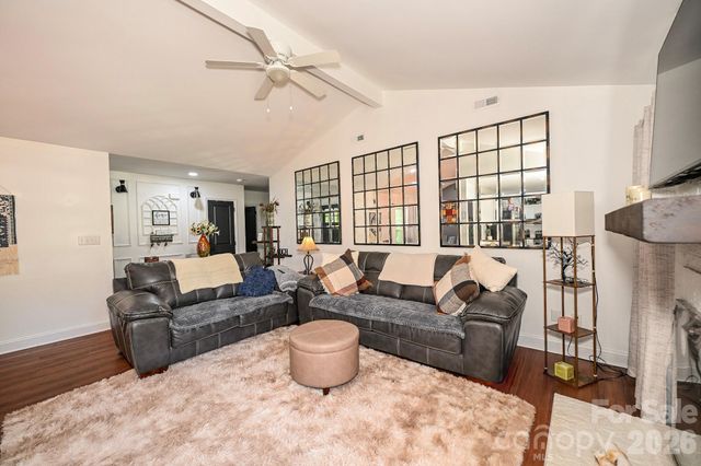 8831 Gamesford Drive 74, Charlotte, NC 28277