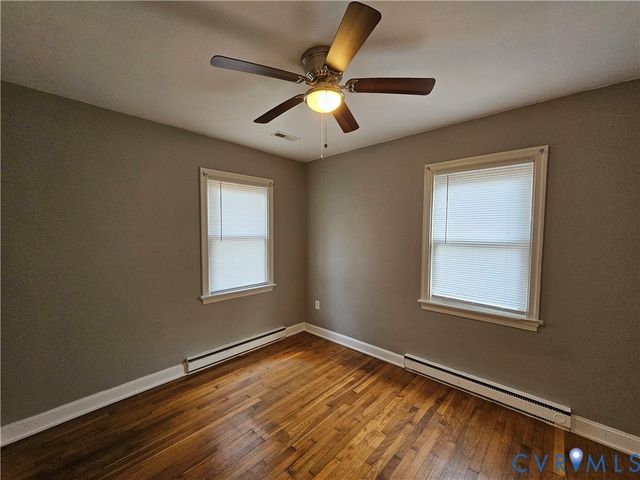 1929 Oakland St, Petersburg, VA 23805
