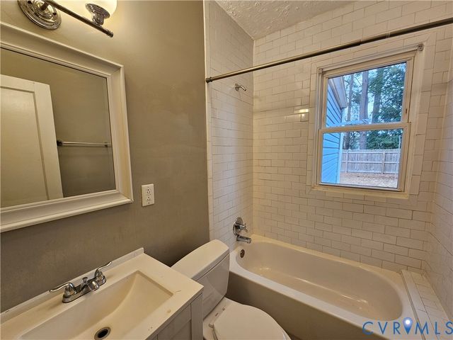1929 Oakland St, Petersburg, VA 23805