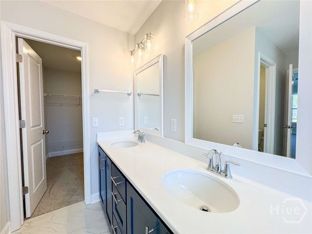 422 Buckingham Drive, Midway, GA 31320