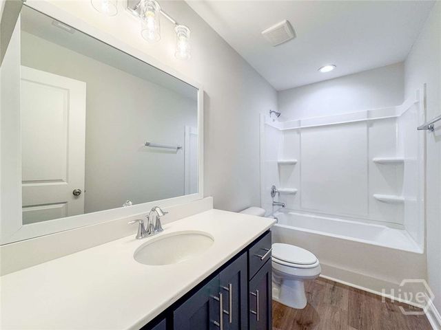 422 Buckingham Drive, Midway, GA 31320