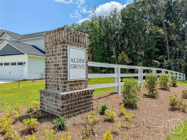 422 Buckingham Drive, Midway, GA 31320