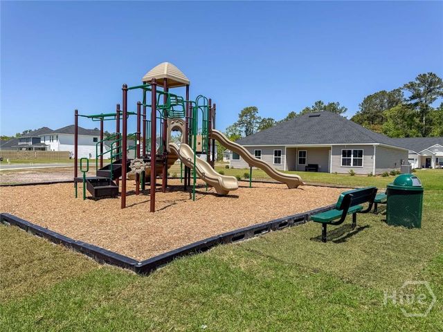 422 Buckingham Drive, Midway, GA 31320